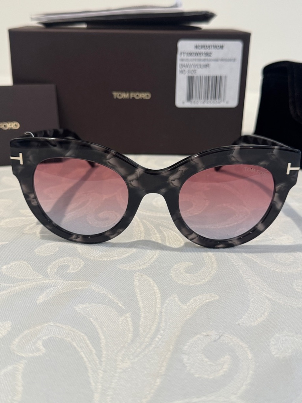 Tom Ford ‘Lucilla’ 51 mm Gradient Cat Eye Sunglasses - Picture 8 of 15